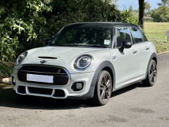 Cooper 'S' Sport 2.0 - John Cooper Works Trim