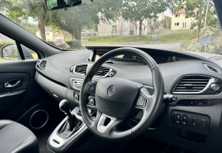 Renault Scenic, image 2